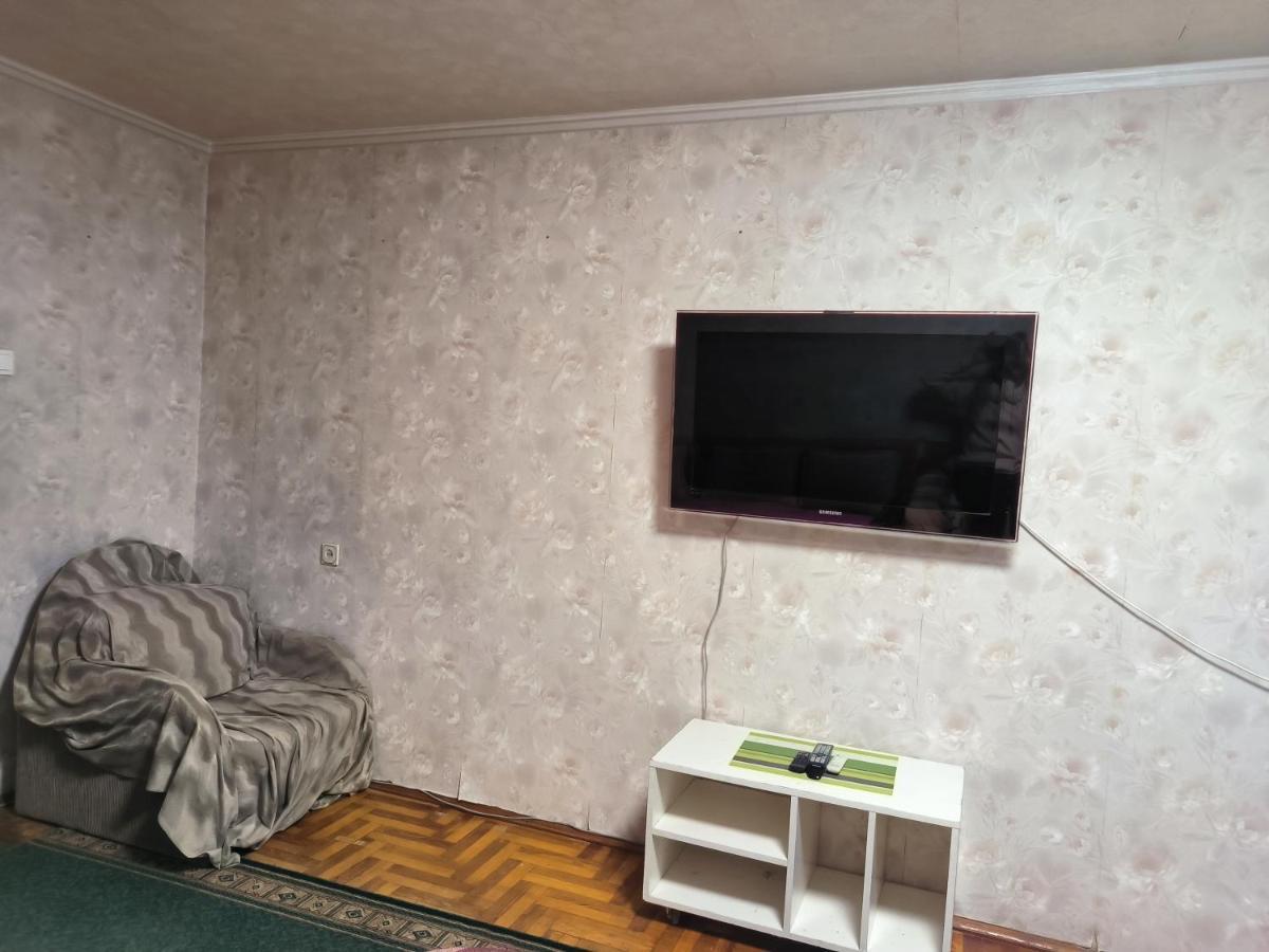 2-К Квартира Малиновського 12. Набережна Лівого Берега. Dnepropetrovsk Exterior foto